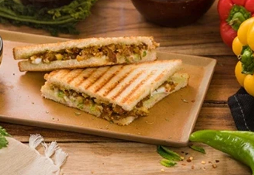 PANEER KORMA SANDWICH (VEG)