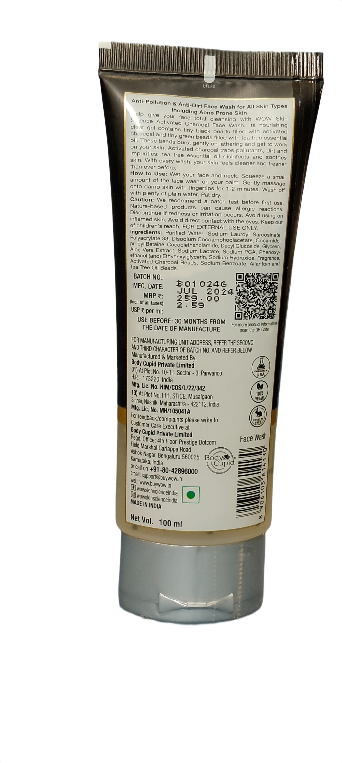 Wow skin care ACTIVATED CHARCOAL FACE WASH Basket Deliveries